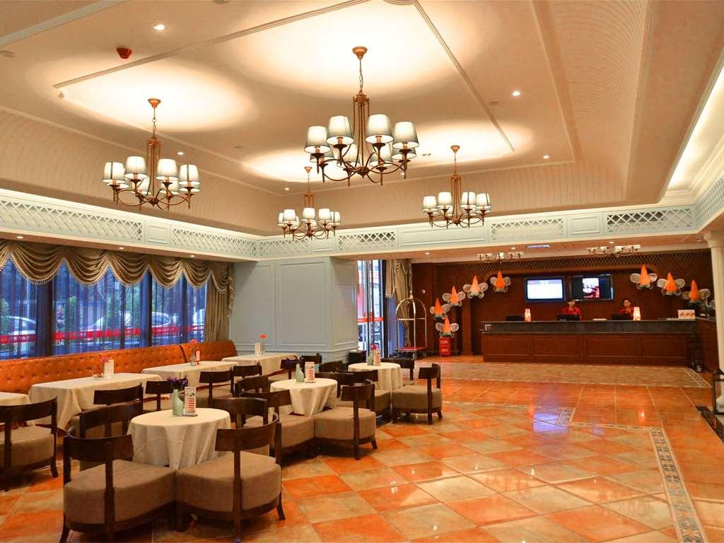 Ibis Chongqing Airport Hotel Ngoại thất bức ảnh