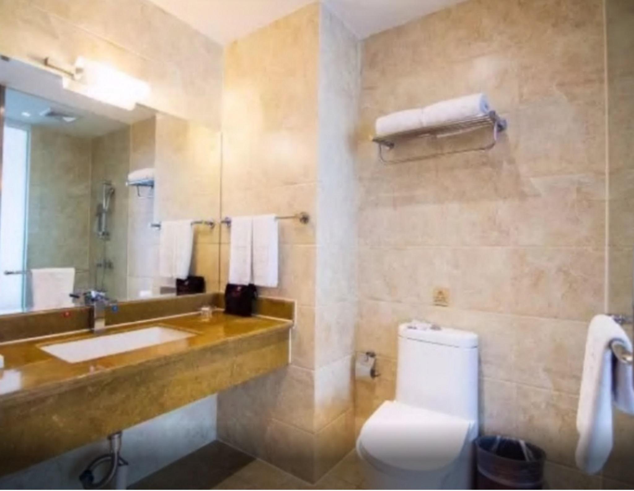 Ibis Chongqing Airport Hotel Ngoại thất bức ảnh